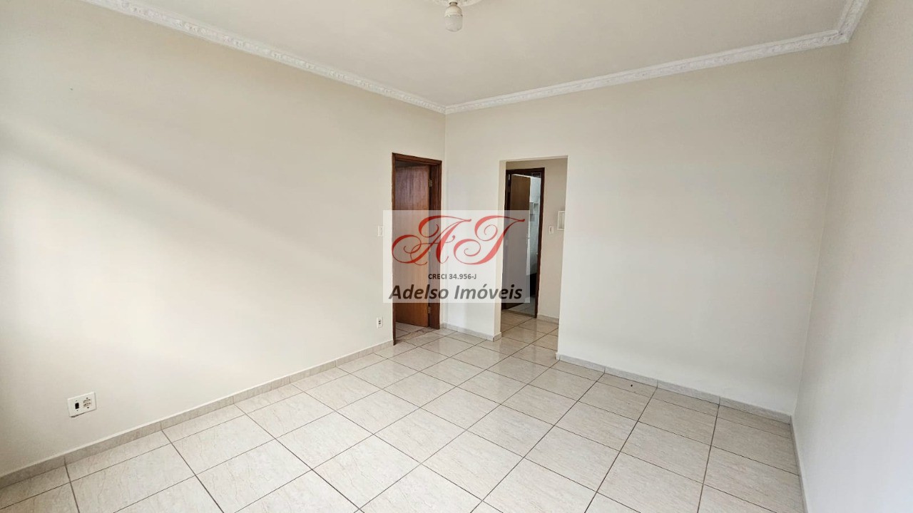 Apartamento à venda com 2 quartos, 55m² - Foto 4