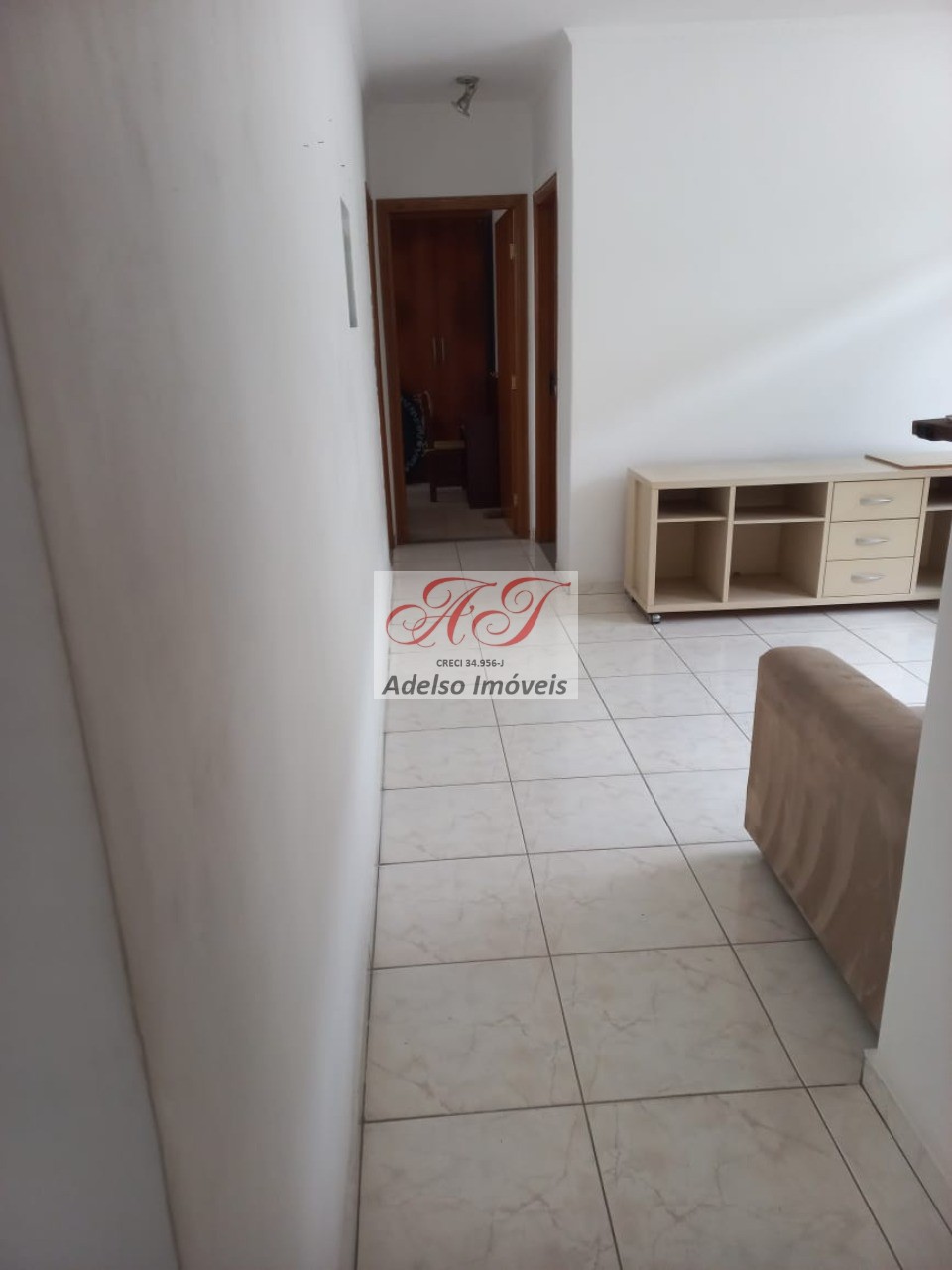 Apartamento à venda com 2 quartos, 67m² - Foto 4