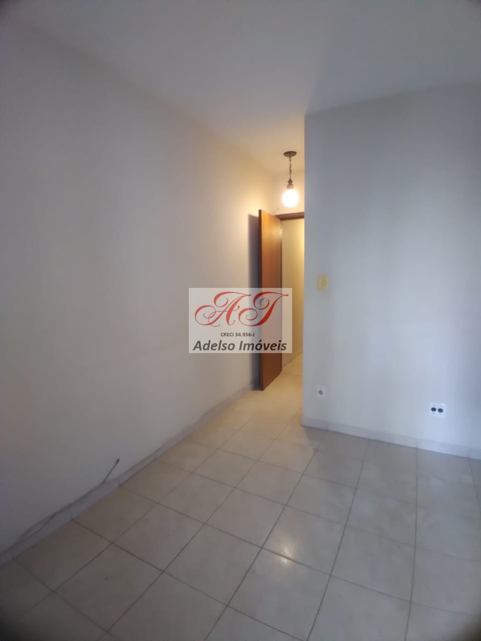 Apartamento à venda com 2 quartos, 110m² - Foto 8