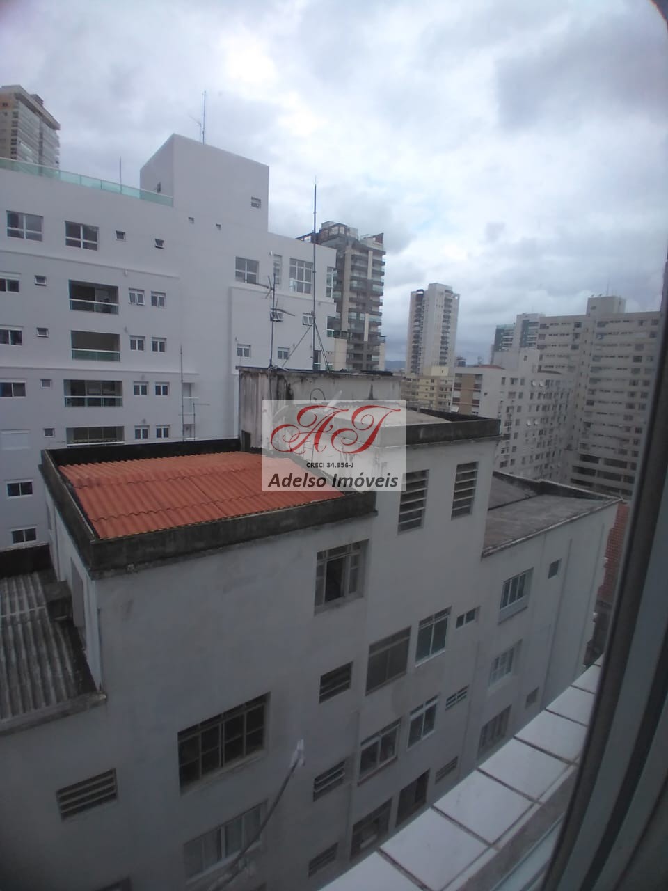 Apartamento à venda com 1 quarto, 35m² - Foto 12