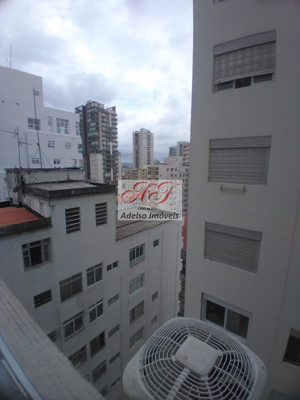 Apartamento à venda com 1 quarto, 35m² - Foto 11