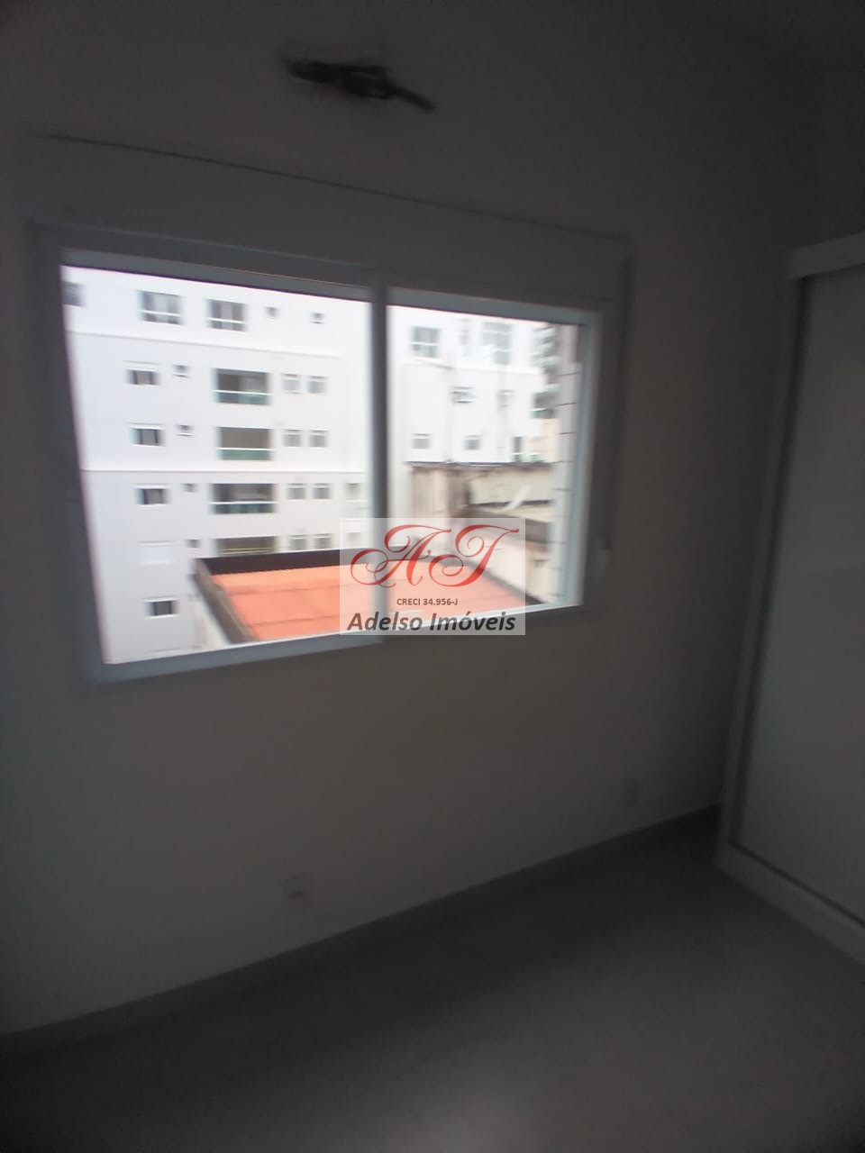 Apartamento à venda com 1 quarto, 35m² - Foto 9