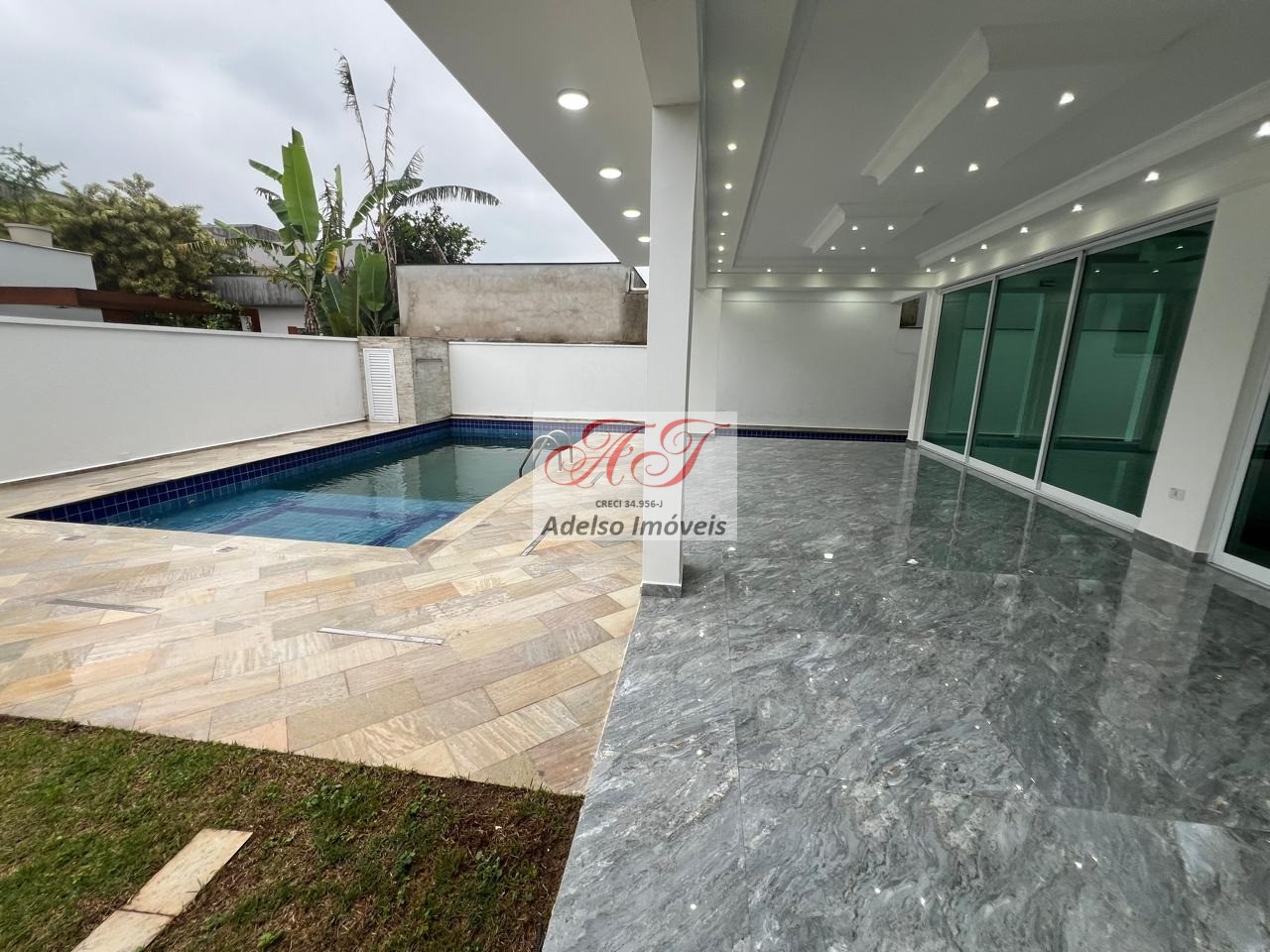 Sobrado, 5 quartos, 403 m² - Foto 16
