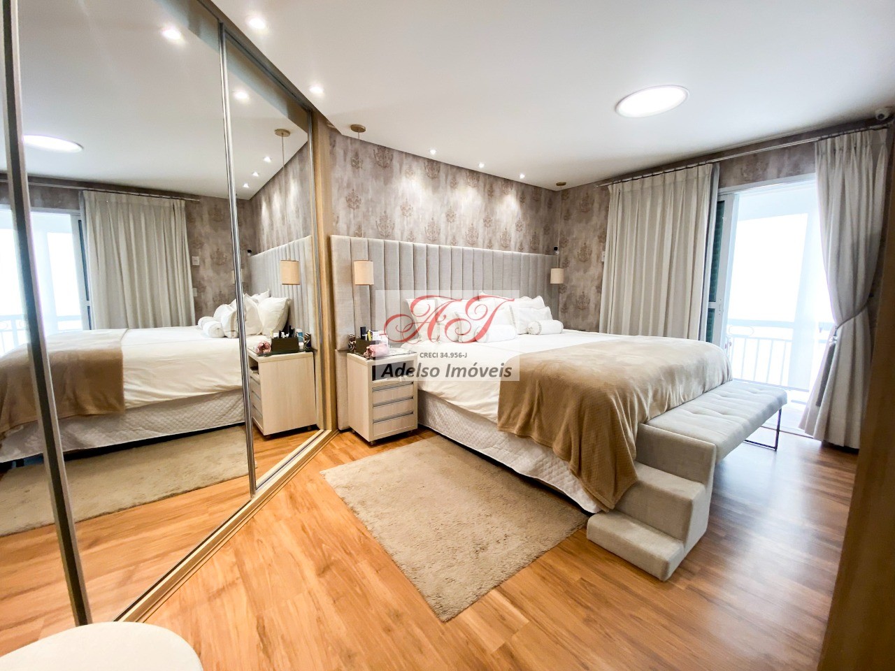 Apartamento, 3 quartos, 220 m² - Foto 2