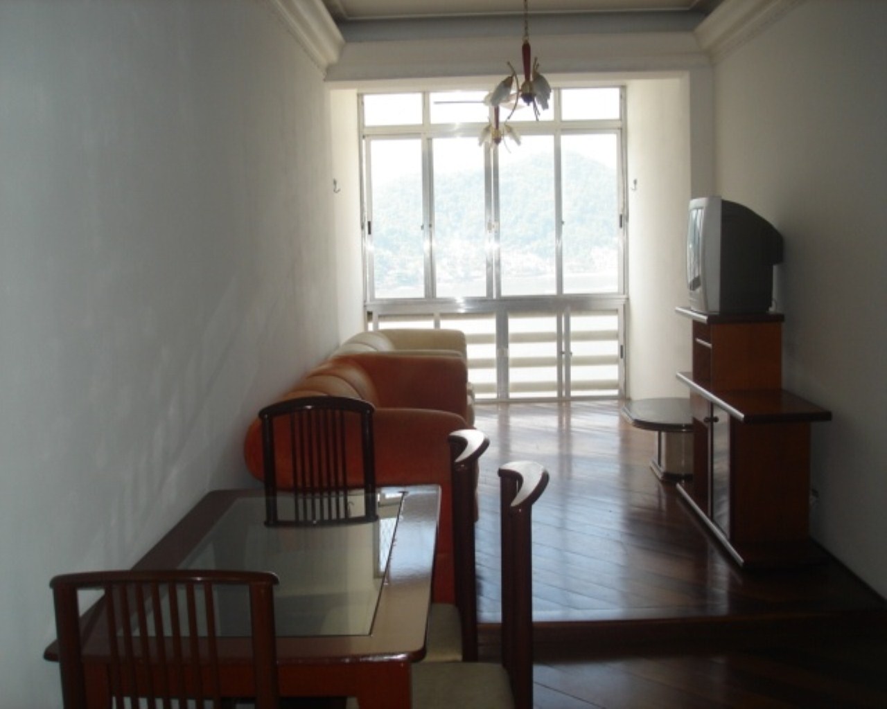 Apartamento à venda com 2 quartos, 118m² - Foto 2