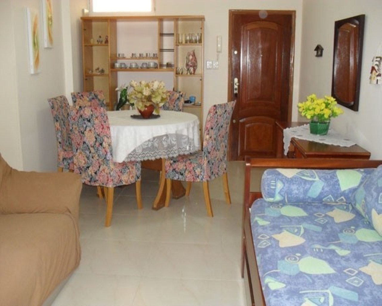 Apartamento à venda com 2 quartos, 80m² - Foto 1