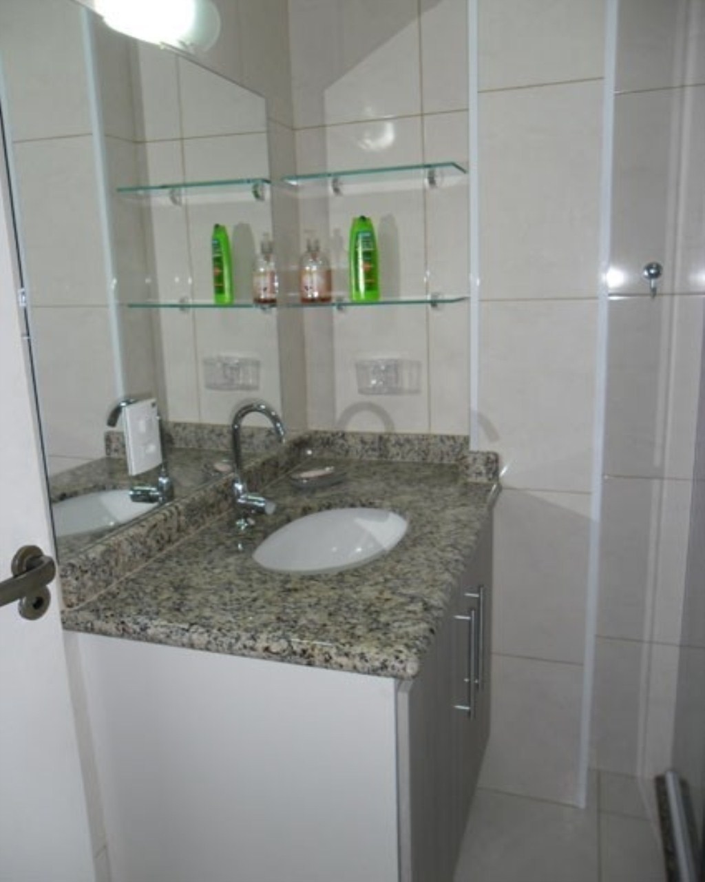 Apartamento à venda com 2 quartos, 80m² - Foto 7