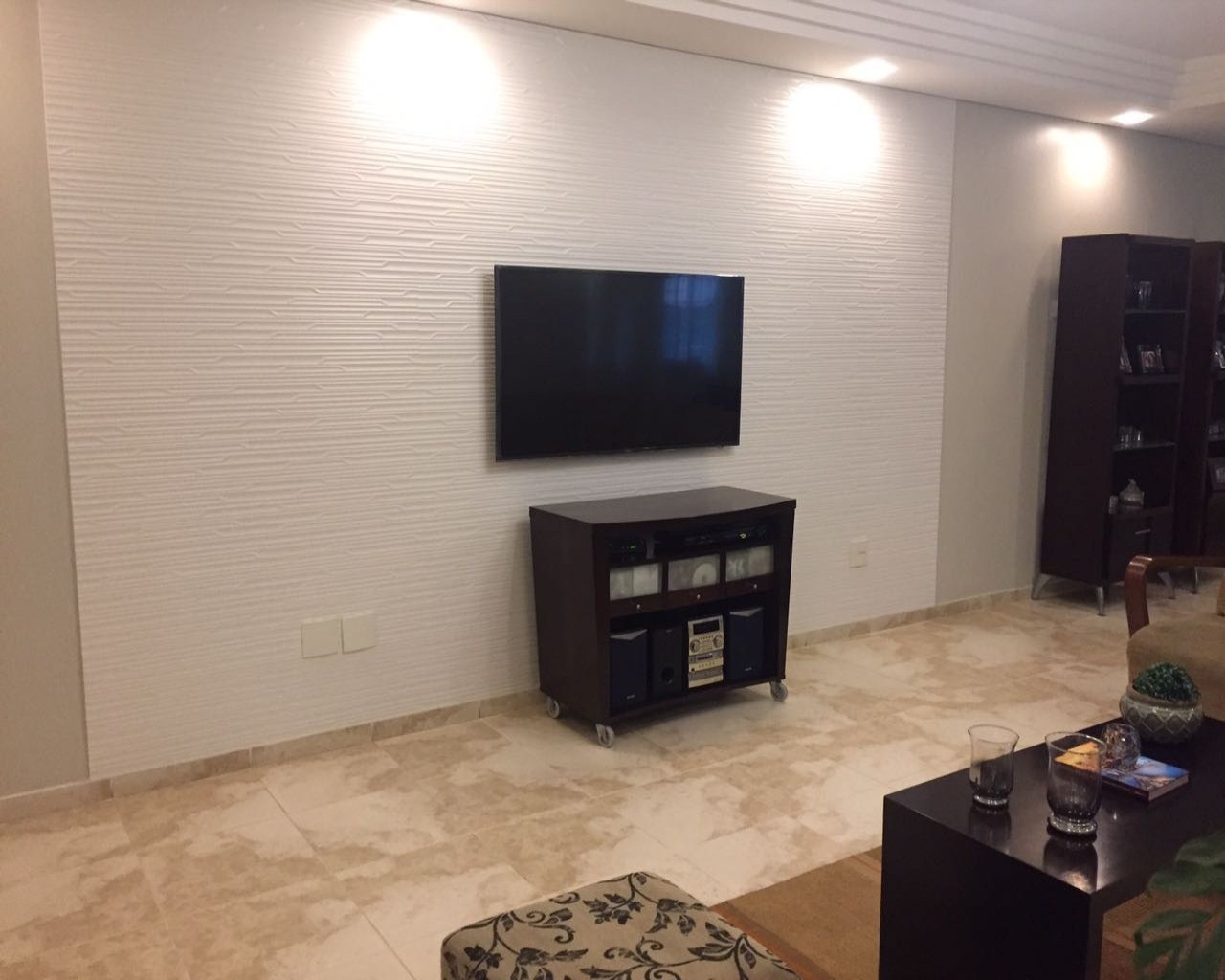 Casa à venda com 4 quartos, 320m² - Foto 6