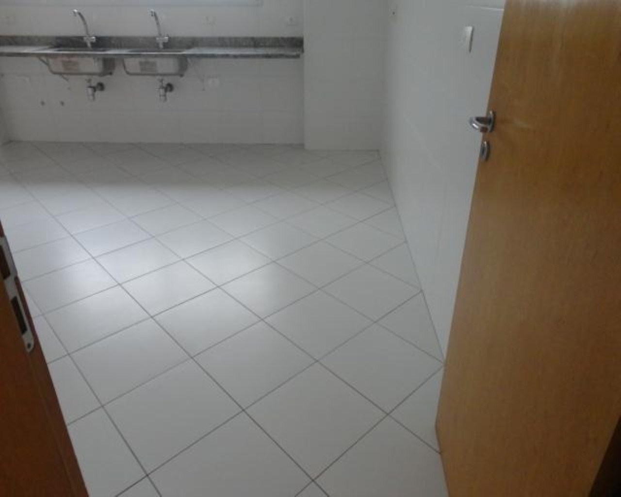 Apartamento à venda com 3 quartos, 150m² - Foto 27