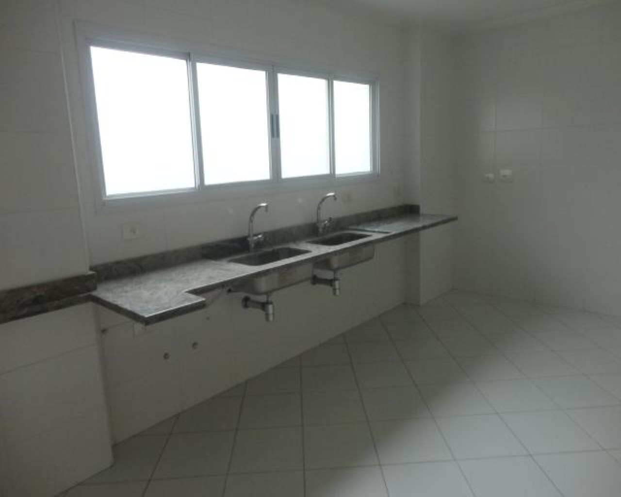 Apartamento à venda com 3 quartos, 150m² - Foto 31