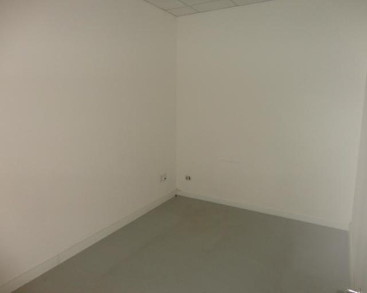 Prédio Inteiro para alugar, 600m² - Foto 22