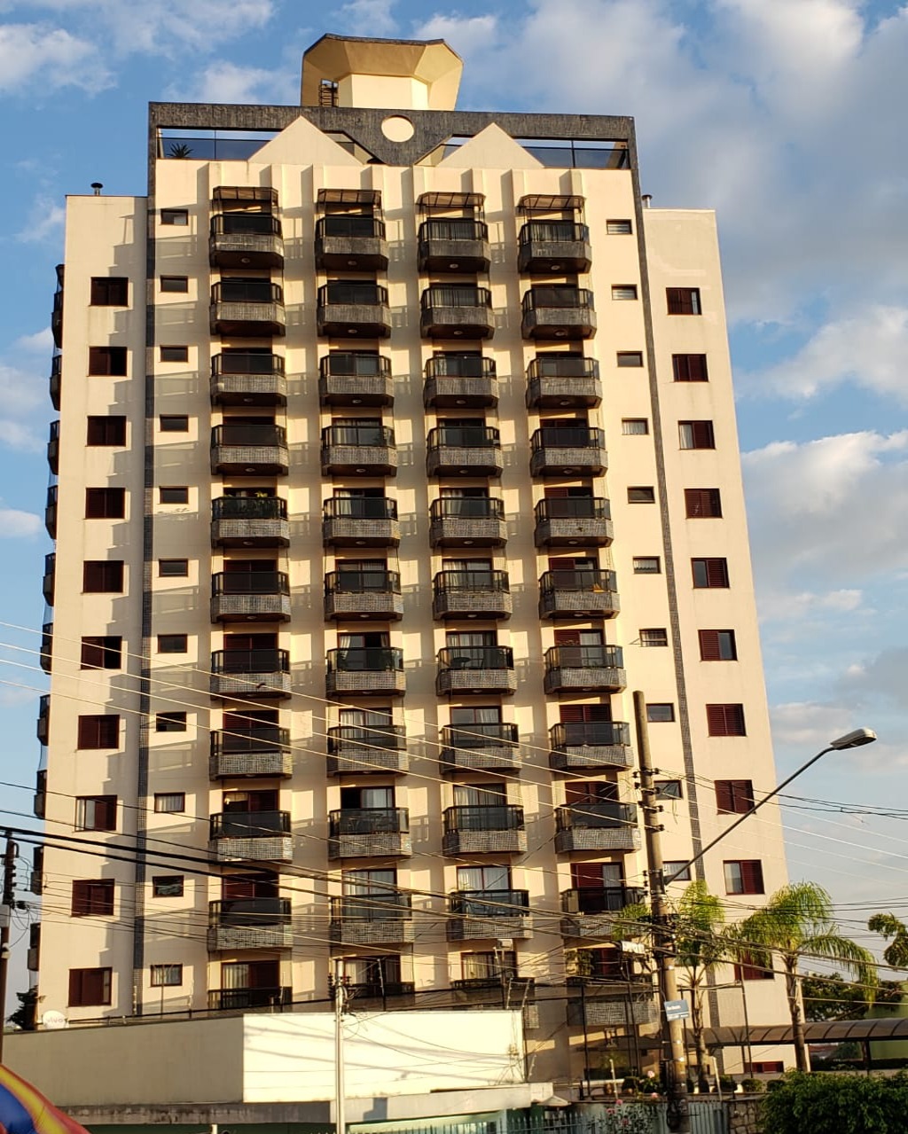 Apartamento, 3 quartos, 140 m² - Foto 1