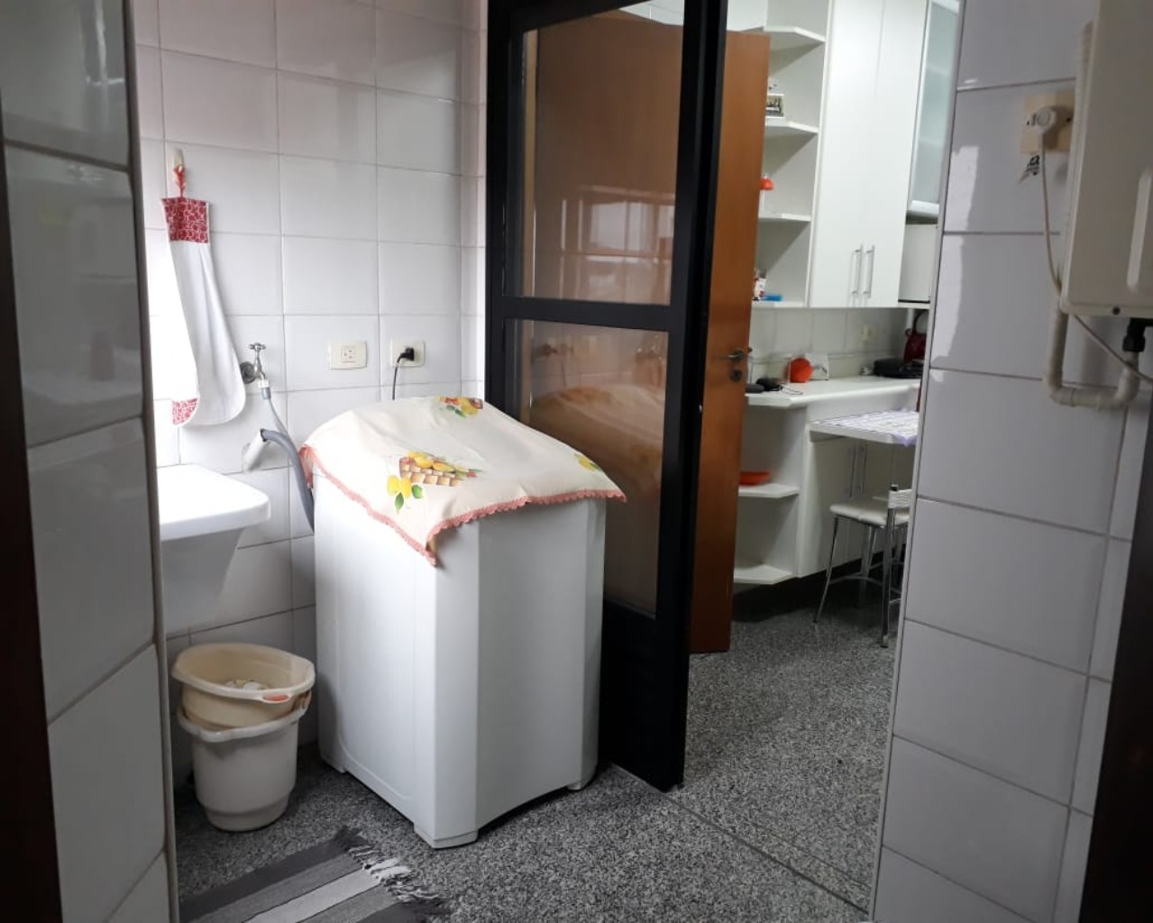 Apartamento à venda com 3 quartos, 105m² - Foto 11