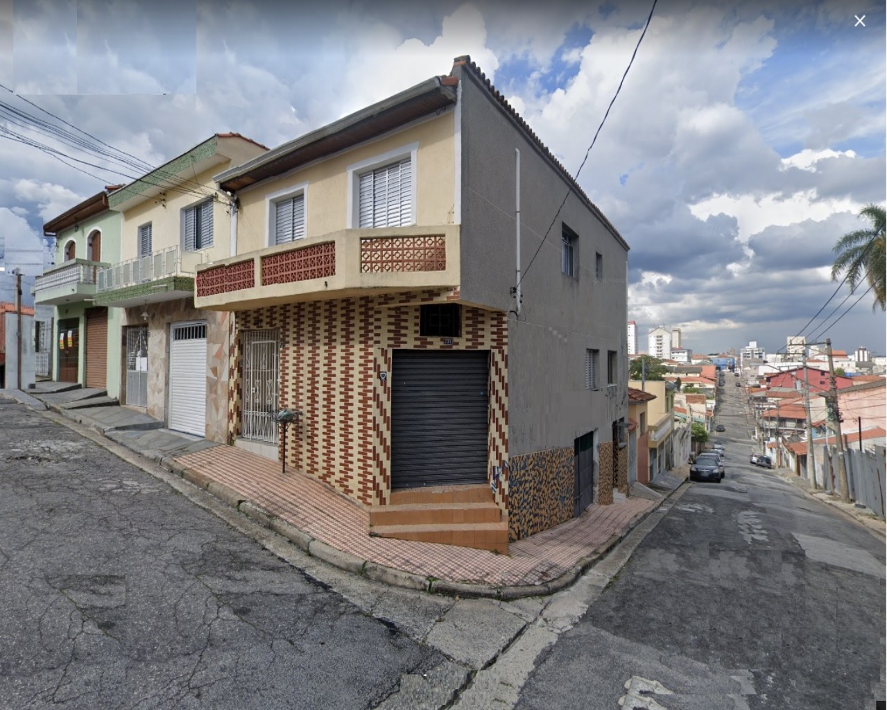 Sobrado à venda com 2 quartos, 180m² - Foto 1