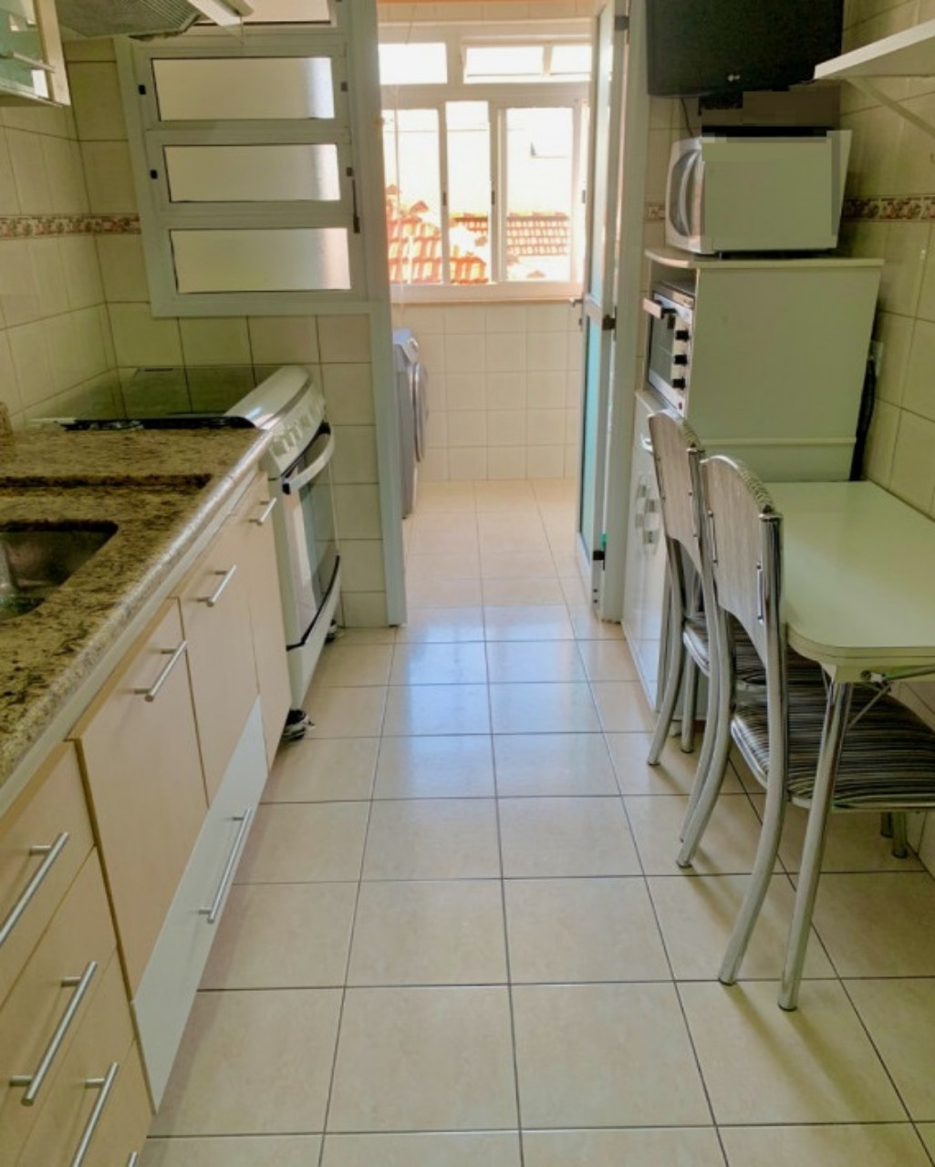 Apartamento à venda com 3 quartos, 87m² - Foto 7