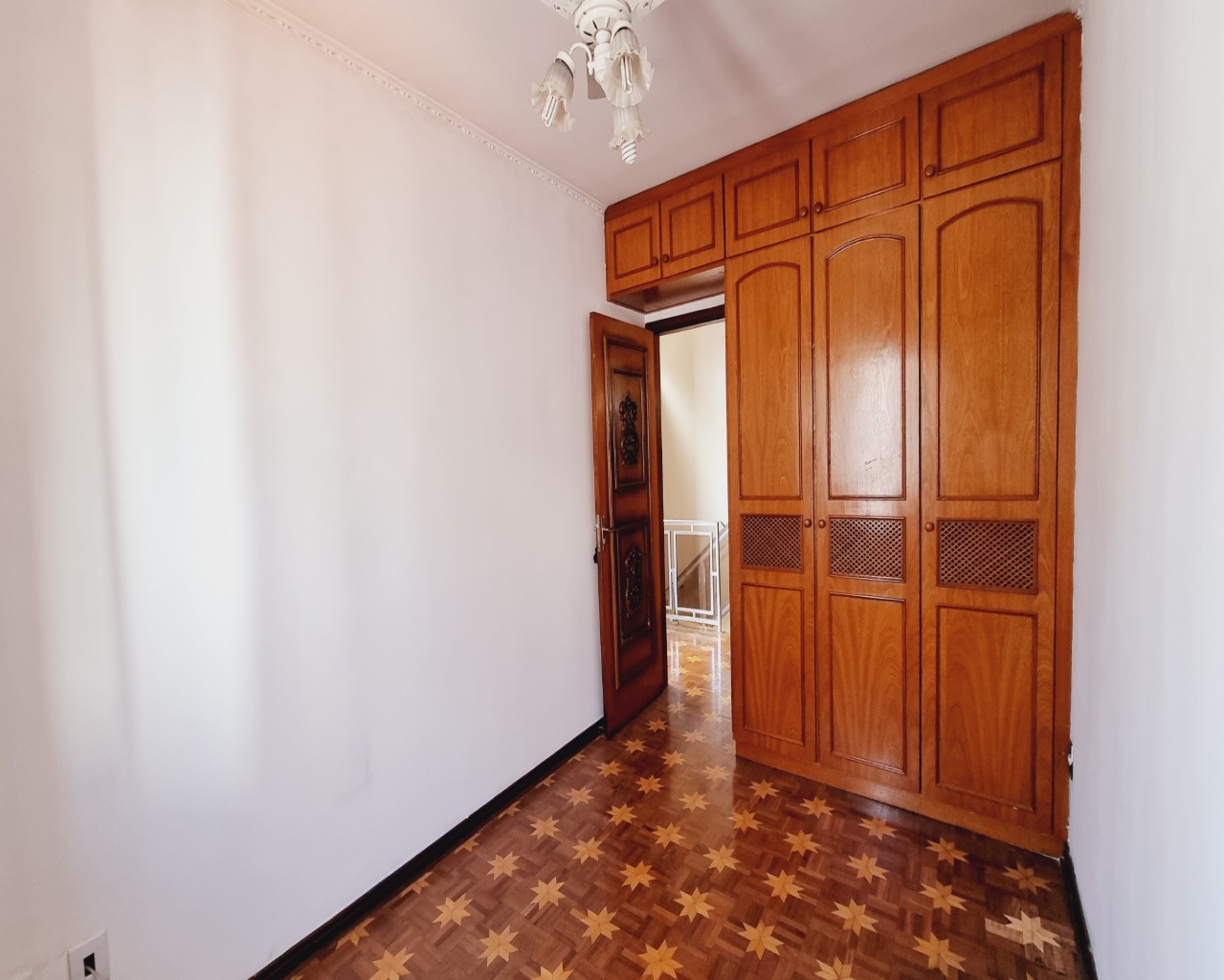 Sobrado à venda com 4 quartos, 340m² - Foto 36