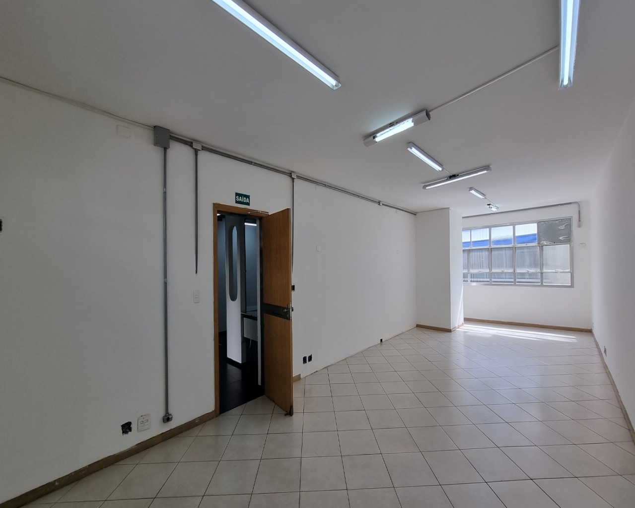 Prédio Inteiro para alugar, 233m² - Foto 11