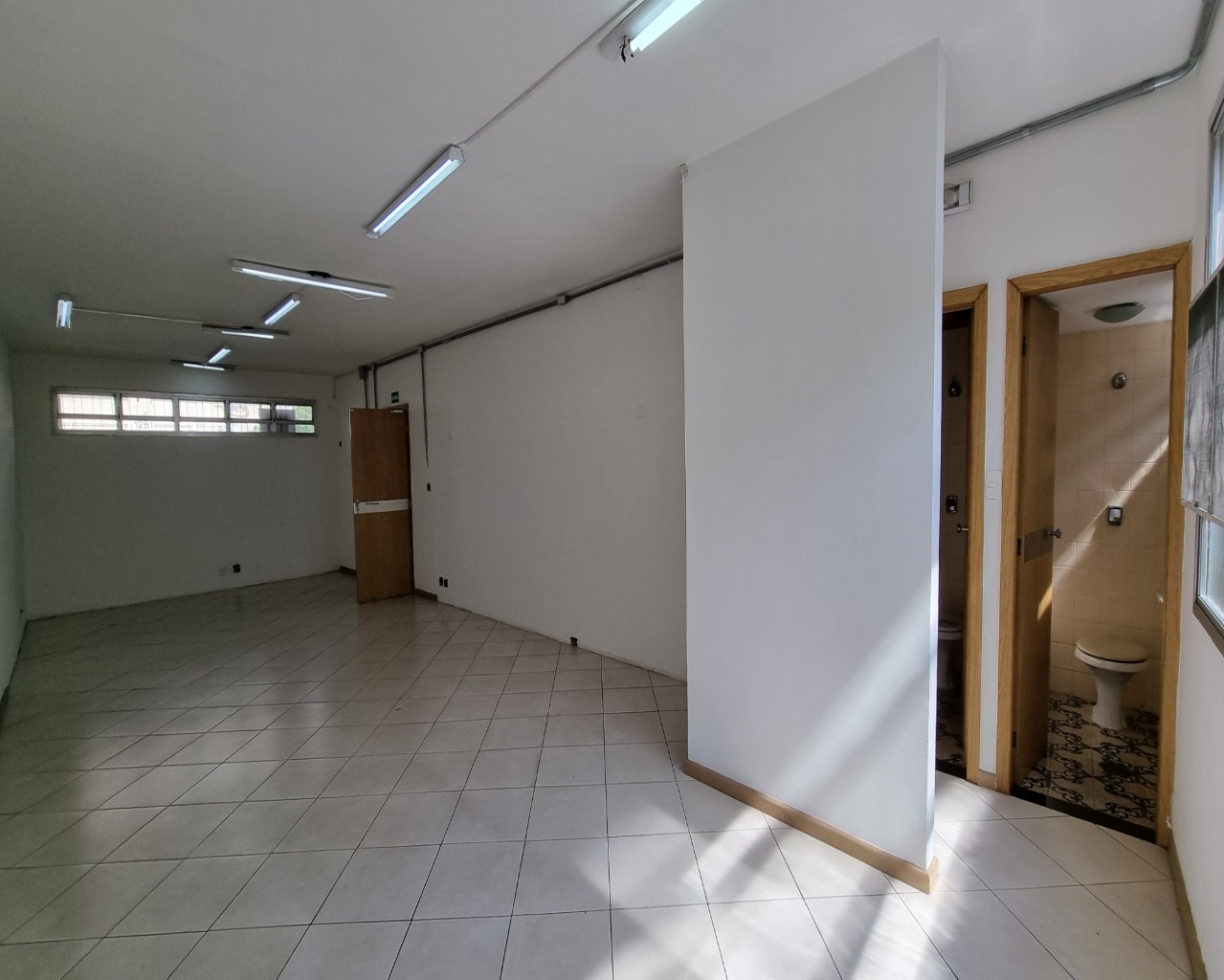 Prédio Inteiro para alugar, 233m² - Foto 13