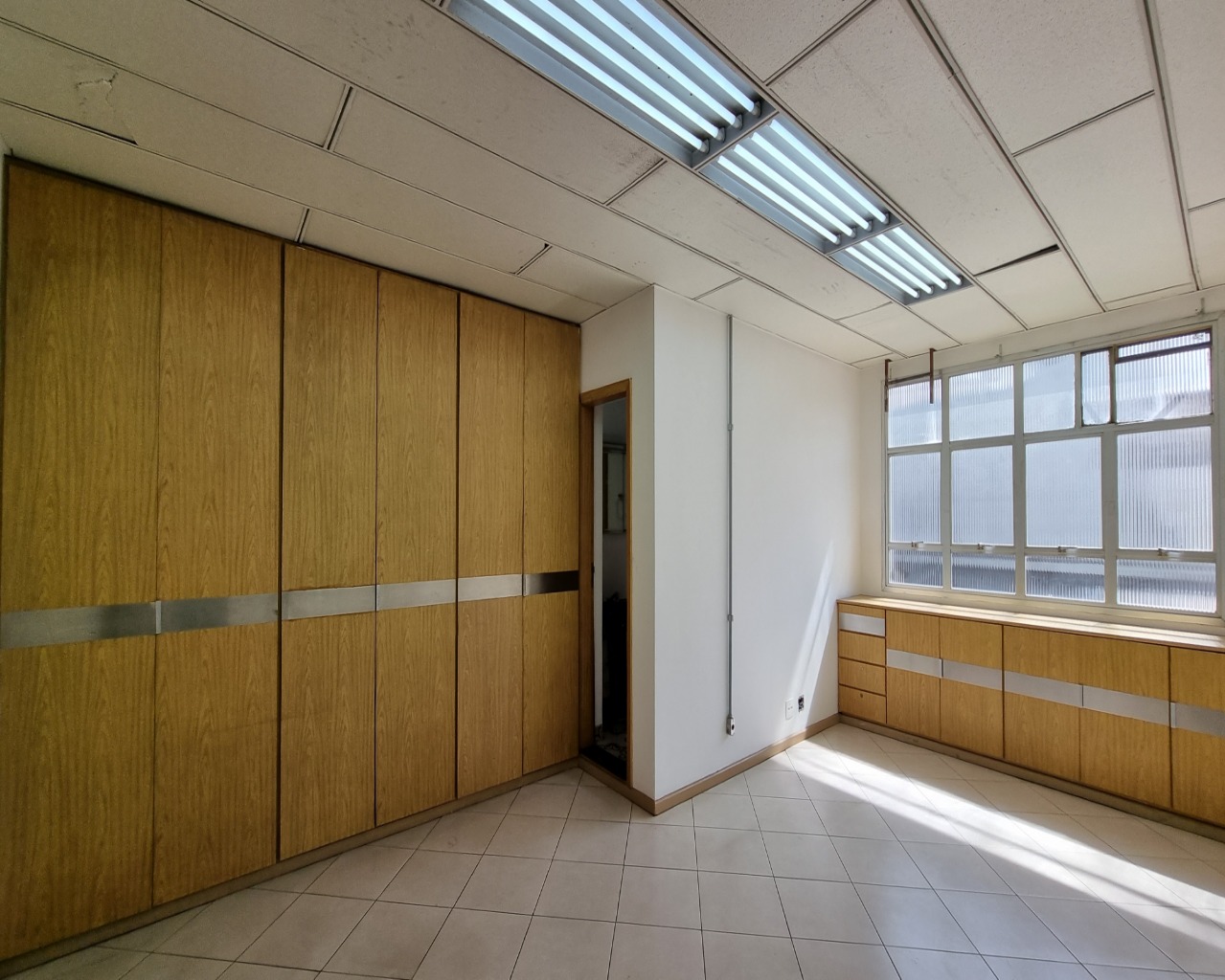 Prédio Inteiro para alugar, 233m² - Foto 35