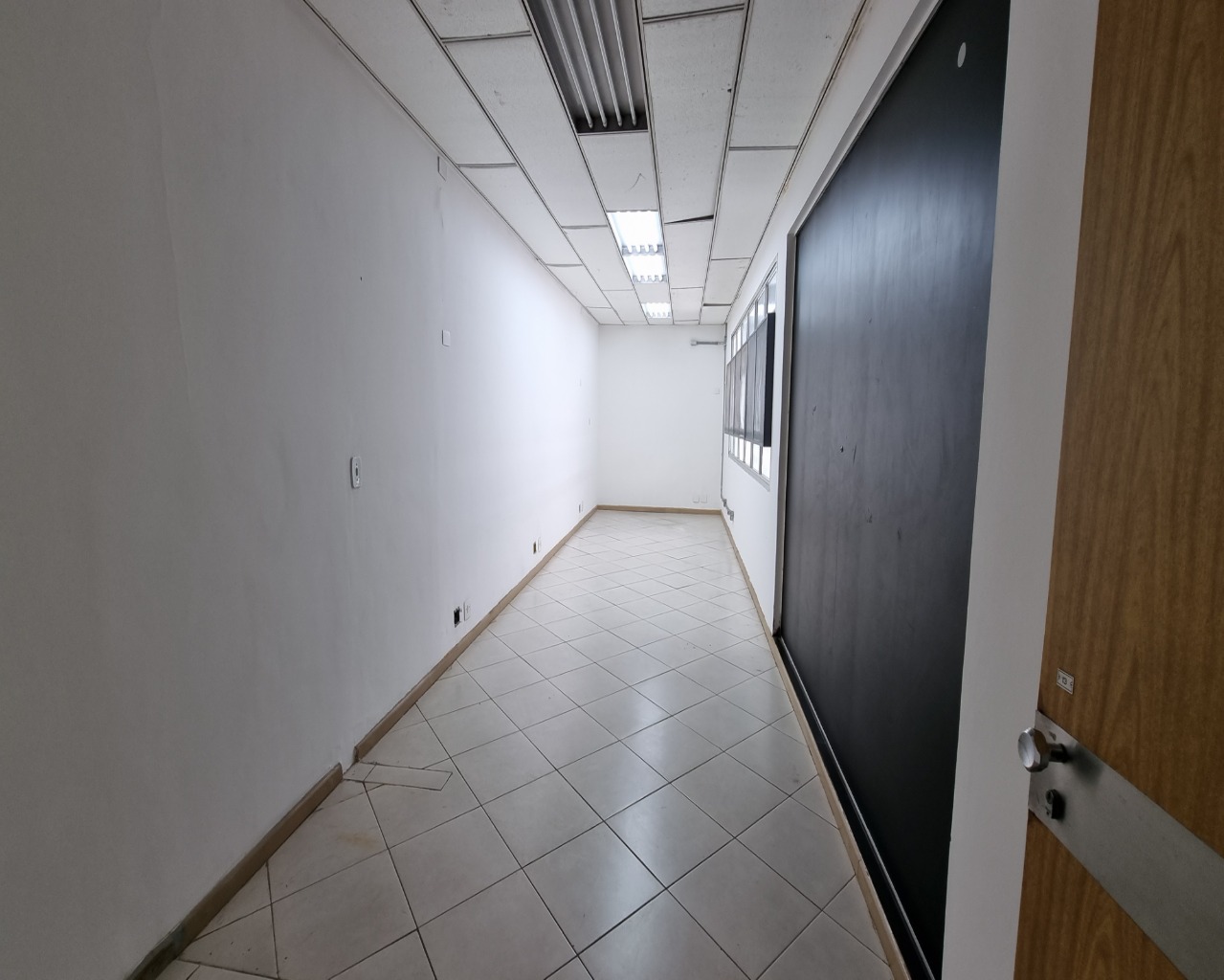 Prédio Inteiro para alugar, 233m² - Foto 24