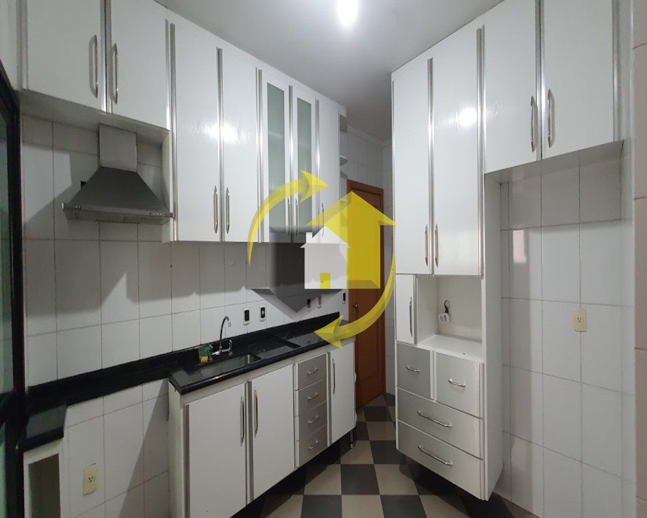 Apartamento à venda com 3 quartos, 103m² - Foto 8