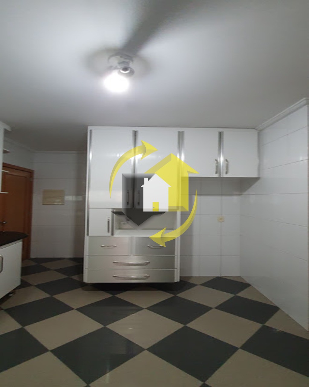 Apartamento à venda com 3 quartos, 103m² - Foto 13