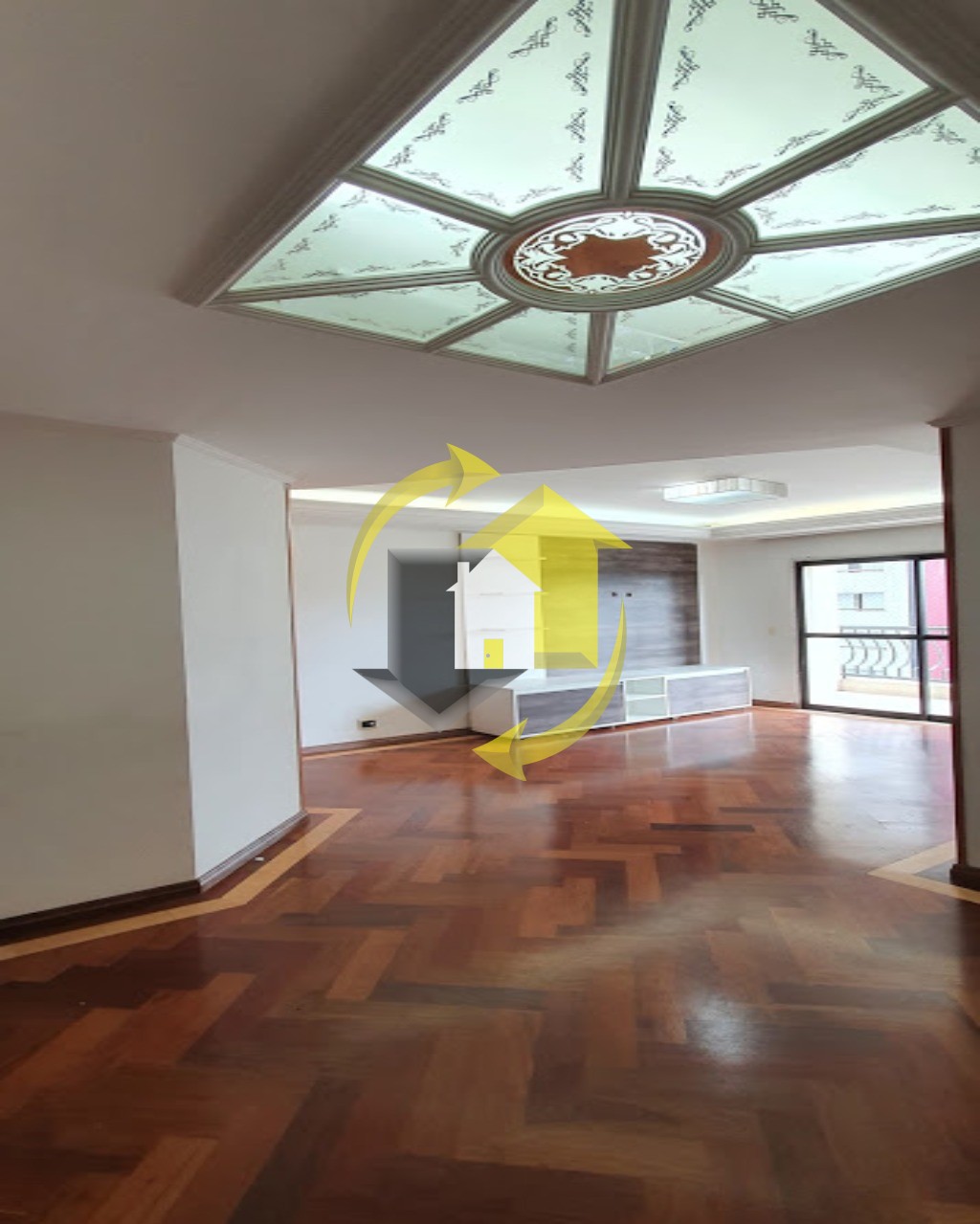 Apartamento à venda com 3 quartos, 103m² - Foto 1