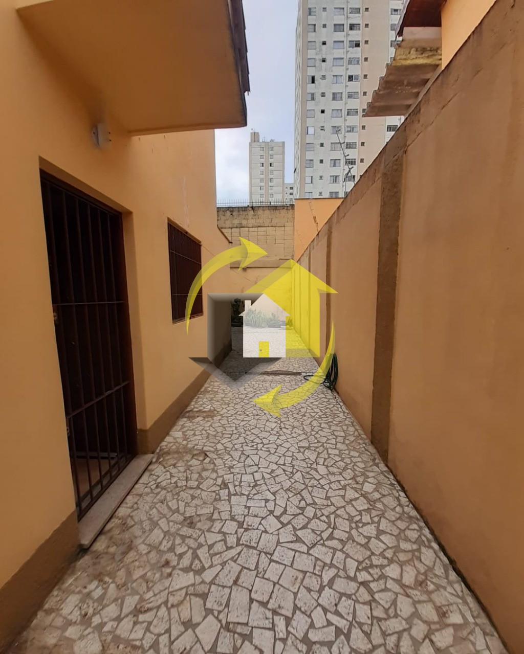 Sobrado à venda com 4 quartos, 210m² - Foto 10