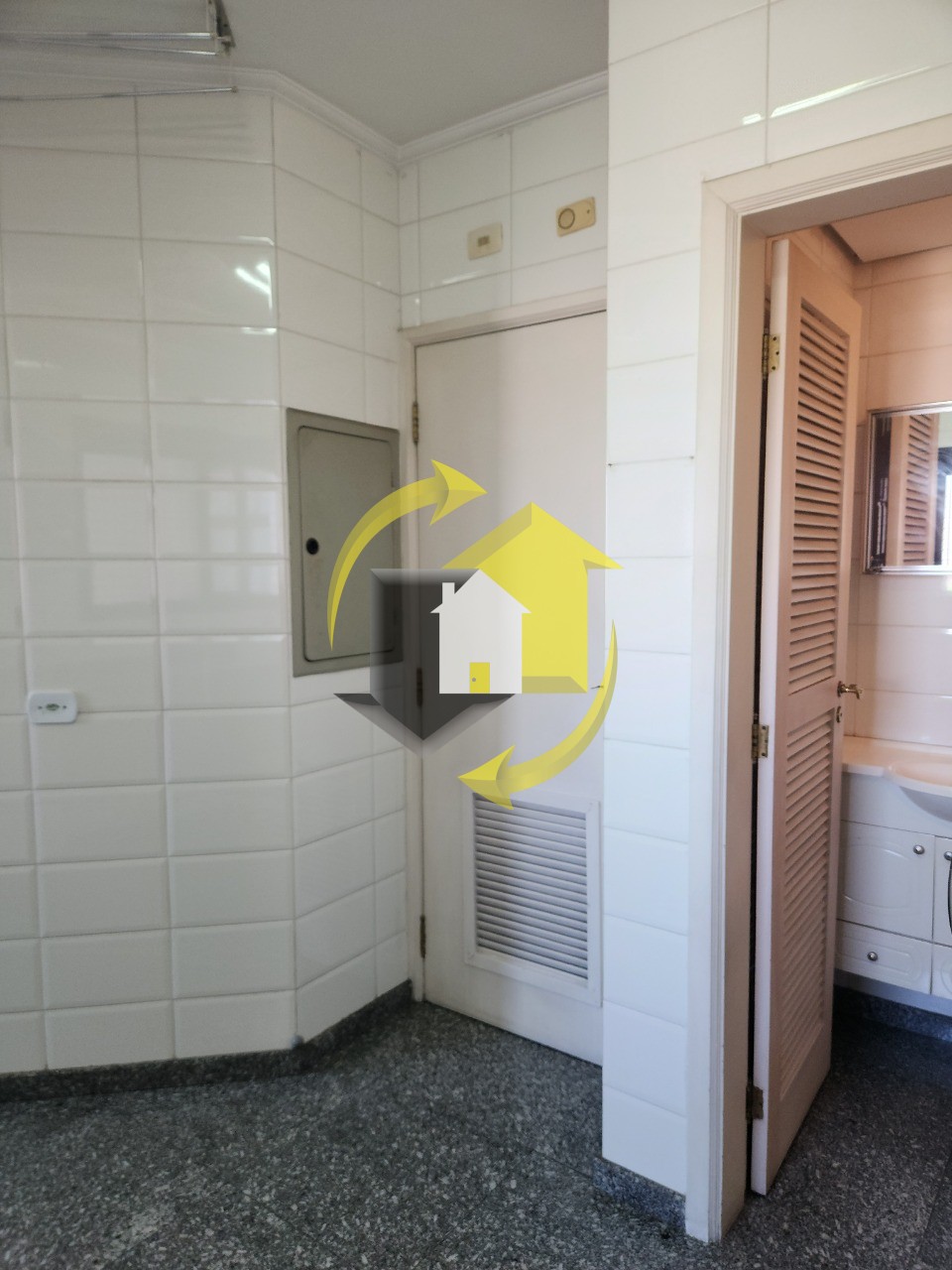 Apartamento à venda e aluguel com 3 quartos, 137m² - Foto 16