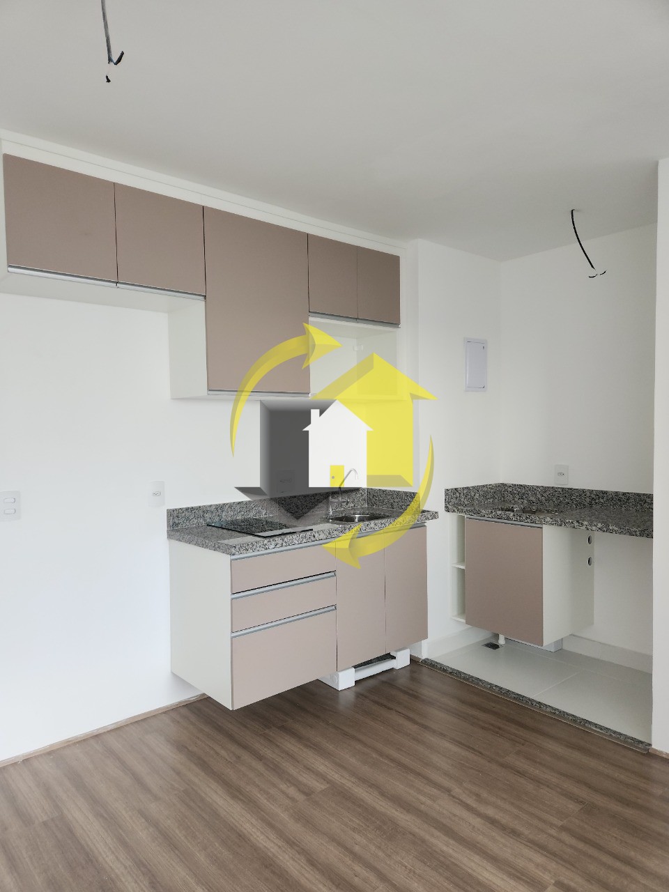 Apartamento à venda com 2 quartos, 38m² - Foto 25