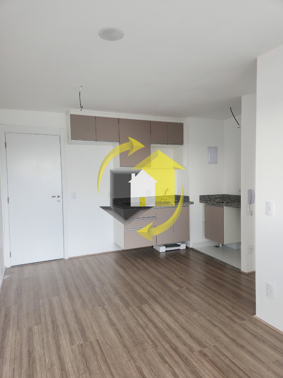 Apartamento à venda com 2 quartos, 38m² - Foto 24