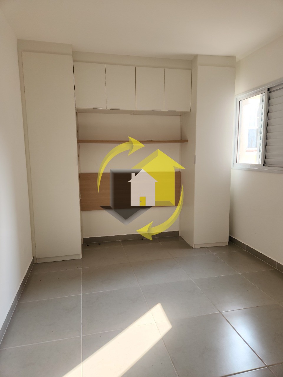 Apartamento à venda com 2 quartos, 38m² - Foto 19