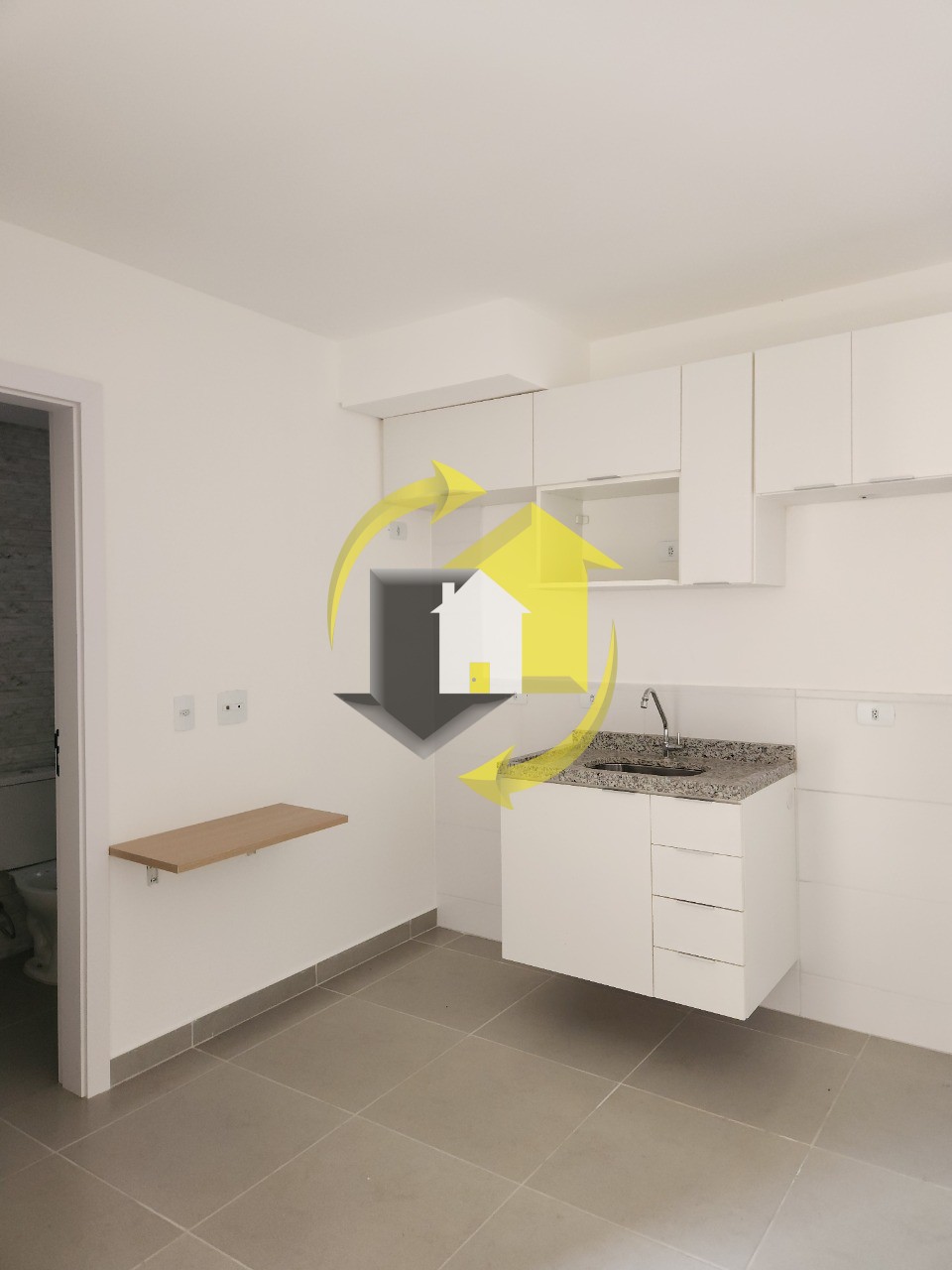 Apartamento à venda com 2 quartos, 38m² - Foto 10