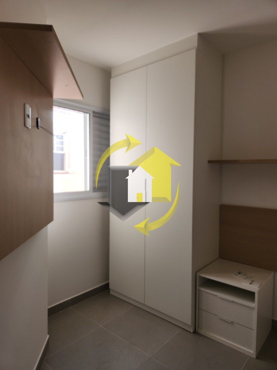 Apartamento à venda com 2 quartos, 38m² - Foto 17