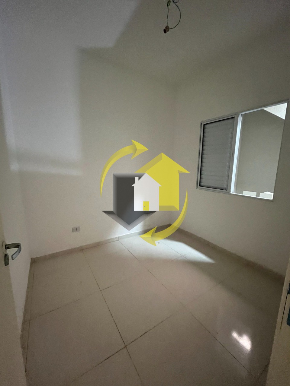 Apartamento à venda com 2 quartos, 39m² - Foto 8