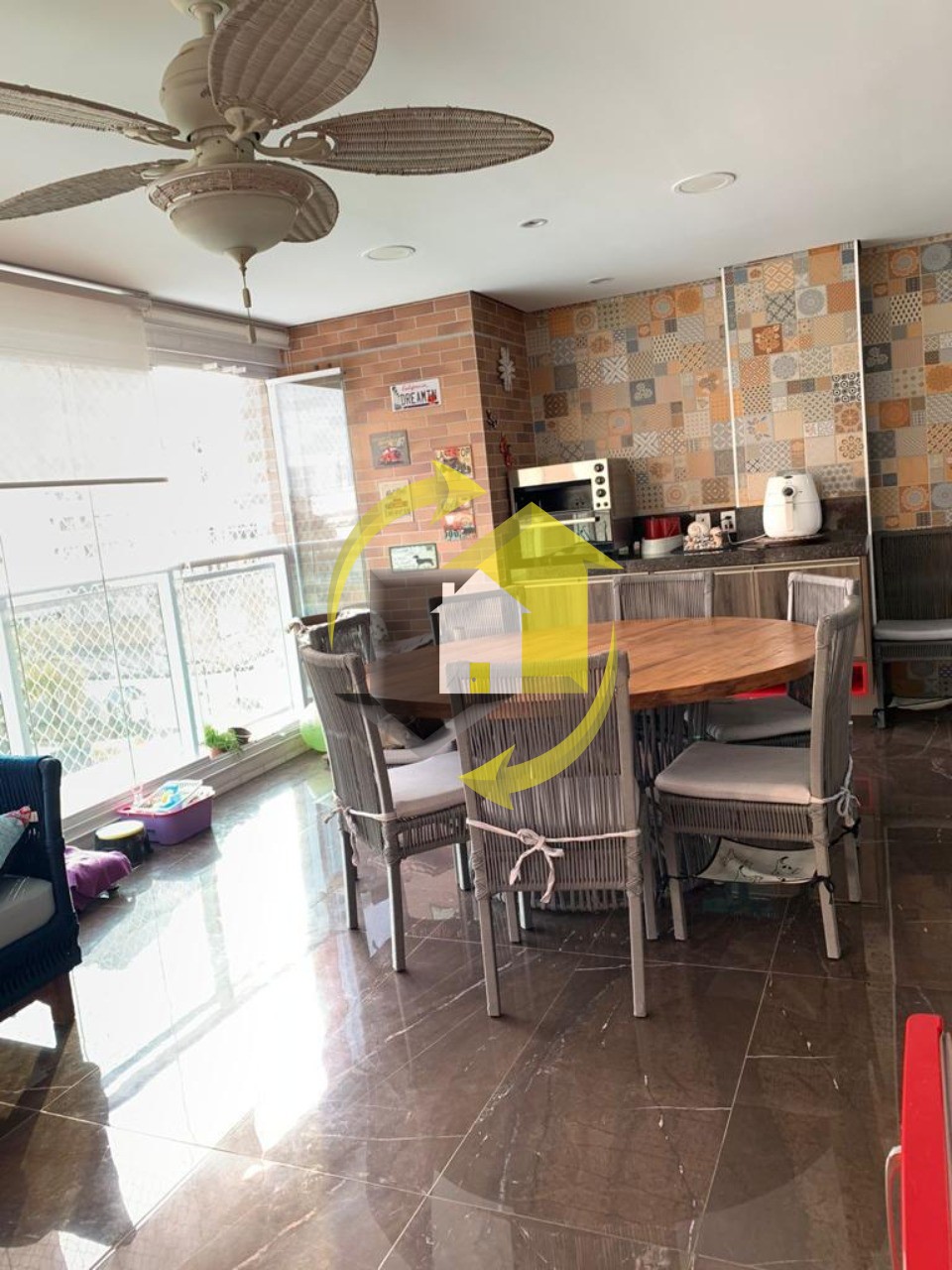 Apartamento à venda com 3 quartos, 133m² - Foto 10