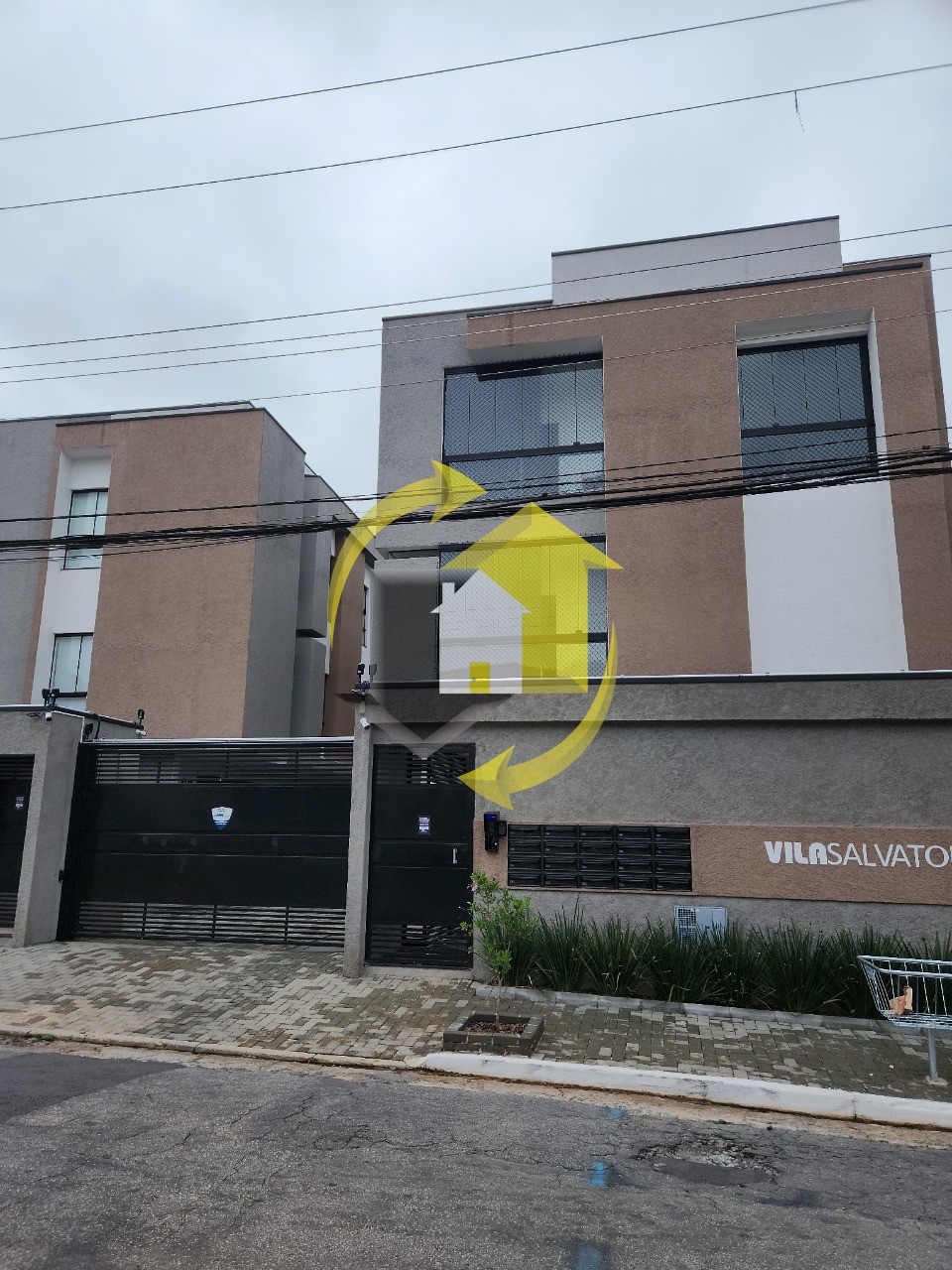 Sobrado à venda com 3 quartos, 120m² - Foto 3