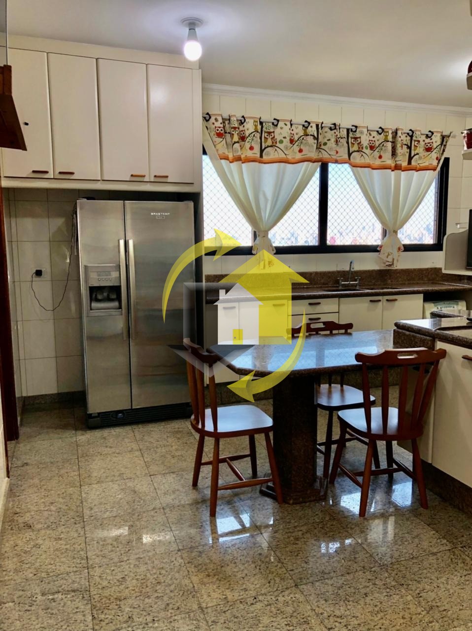 Apartamento à venda com 4 quartos, 90m² - Foto 18