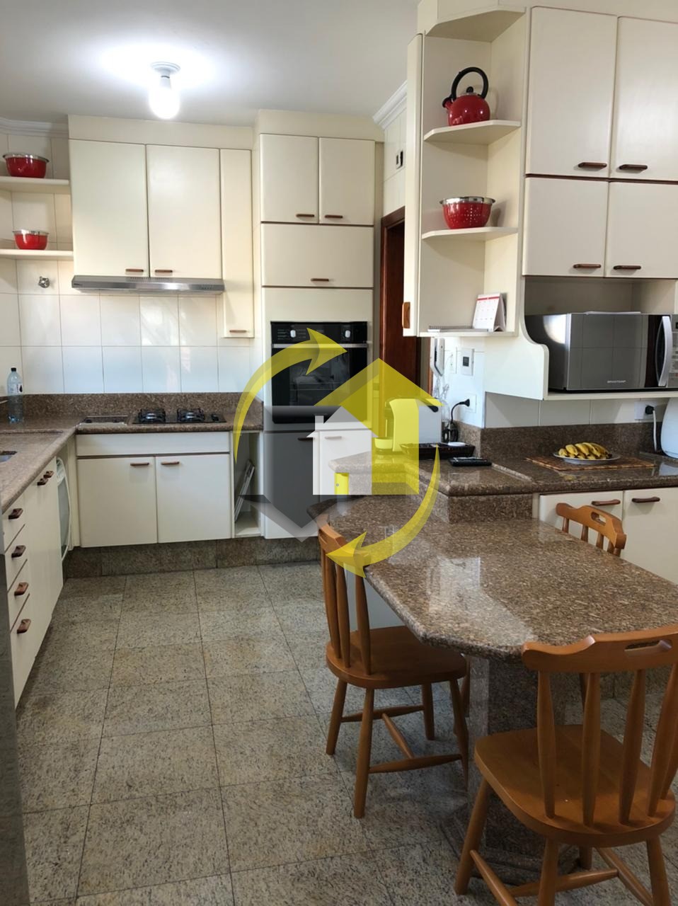 Apartamento à venda com 4 quartos, 90m² - Foto 17