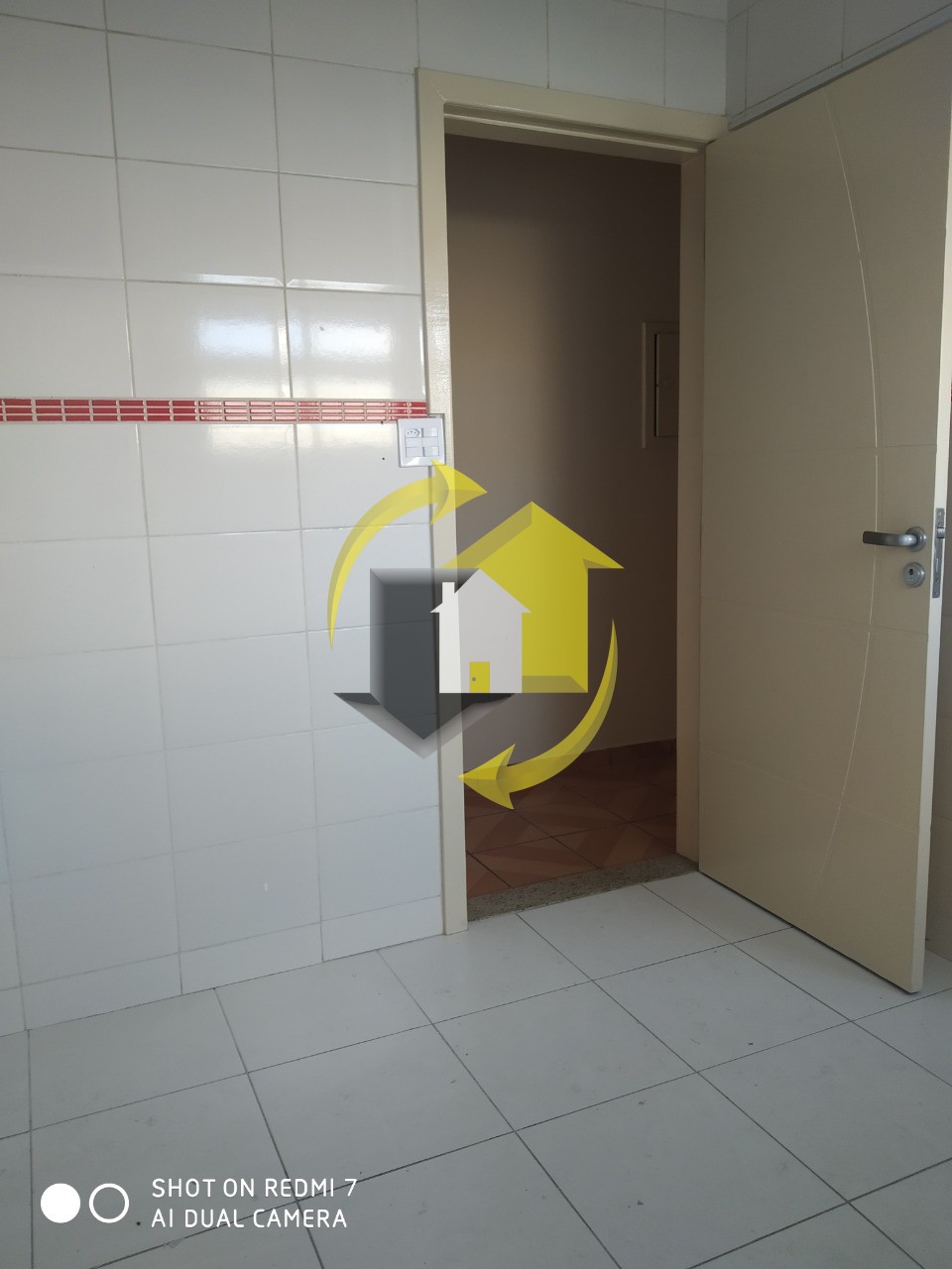 Apartamento à venda com 3 quartos, 114m² - Foto 7