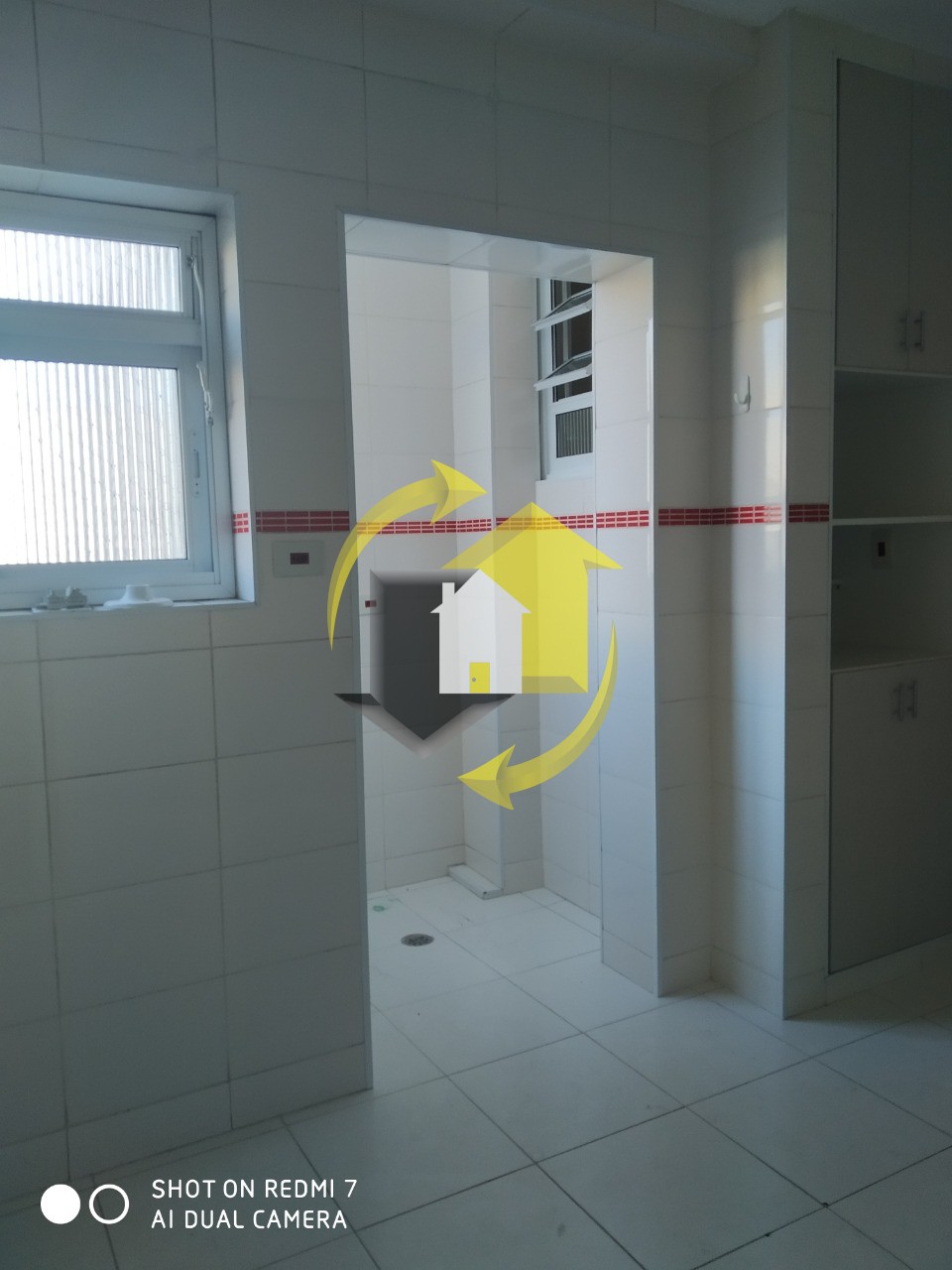 Apartamento à venda com 3 quartos, 114m² - Foto 6