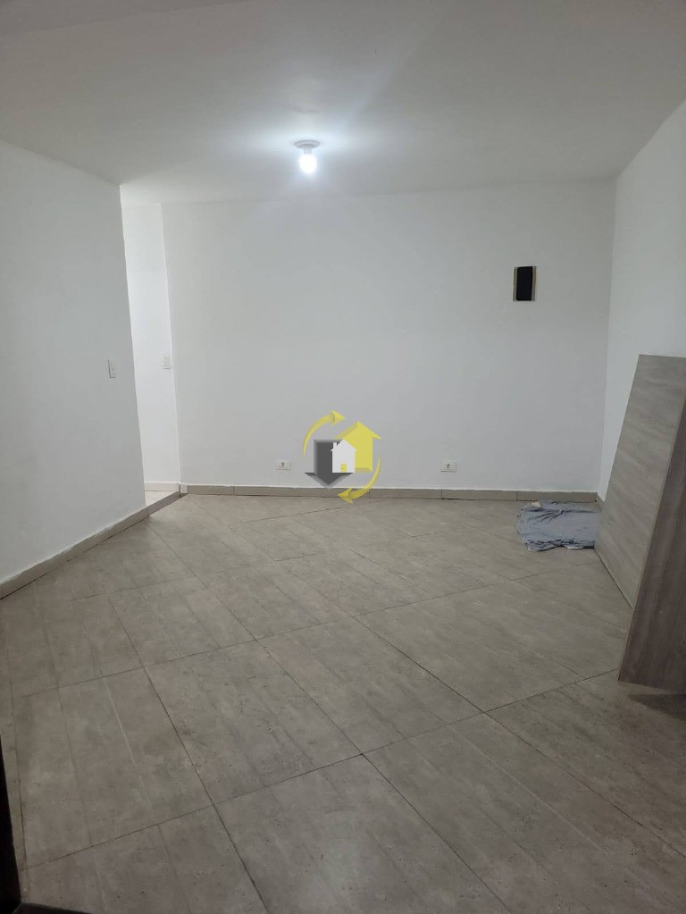 Sobrado à venda com 4 quartos, 300m² - Foto 53