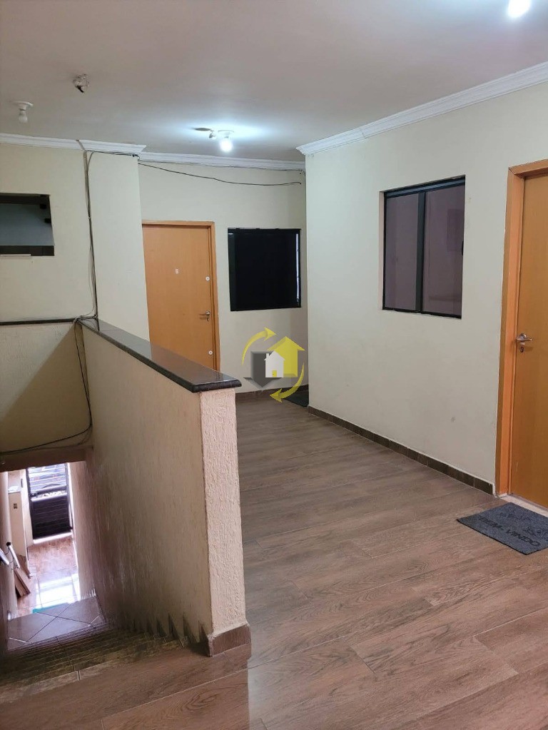 Sobrado à venda com 4 quartos, 300m² - Foto 3