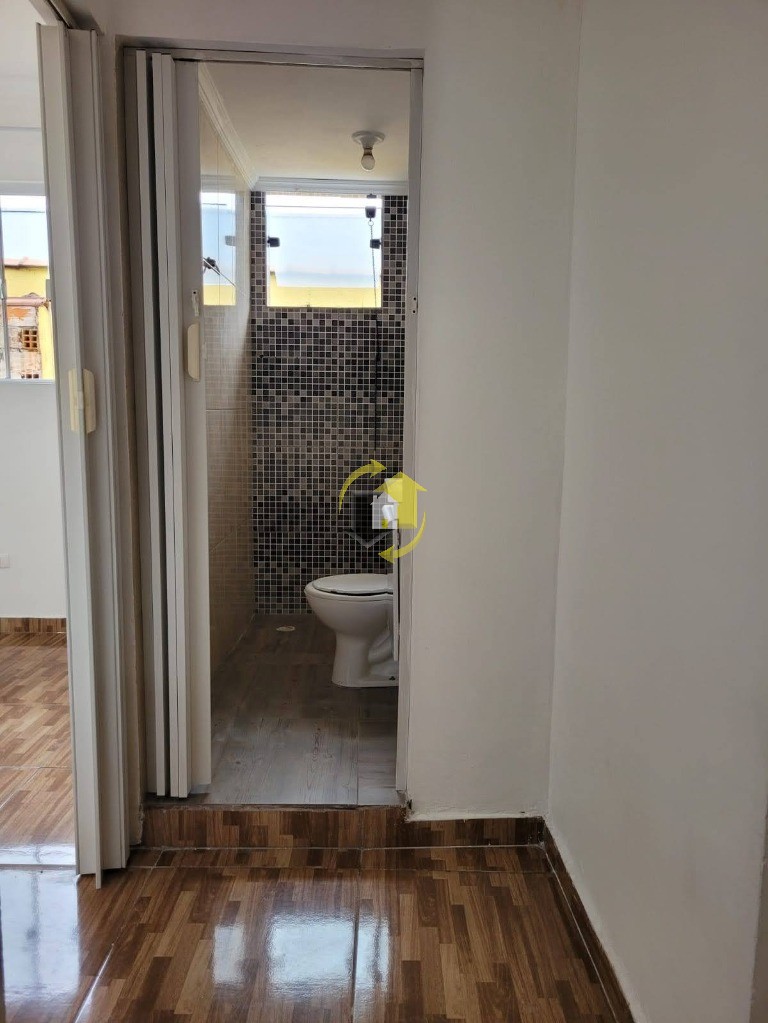 Sobrado à venda com 4 quartos, 300m² - Foto 43