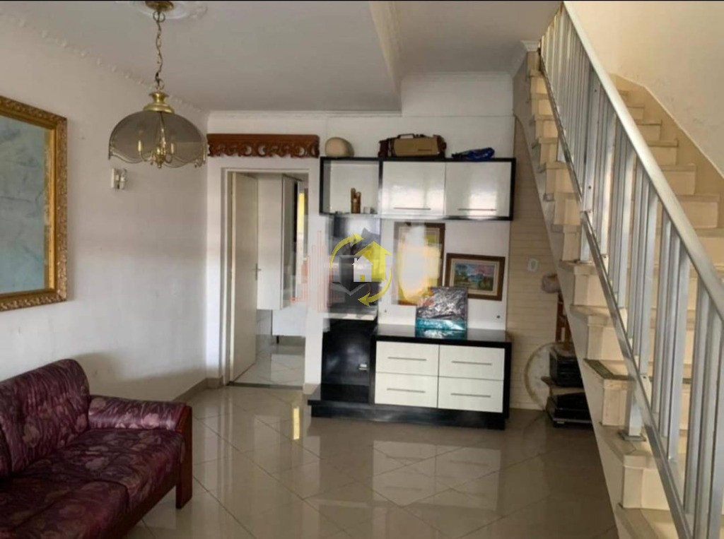 Sobrado à venda com 2 quartos, 259m² - Foto 2