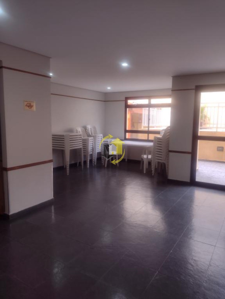 Apartamento à venda com 2 quartos, 53m² - Foto 17