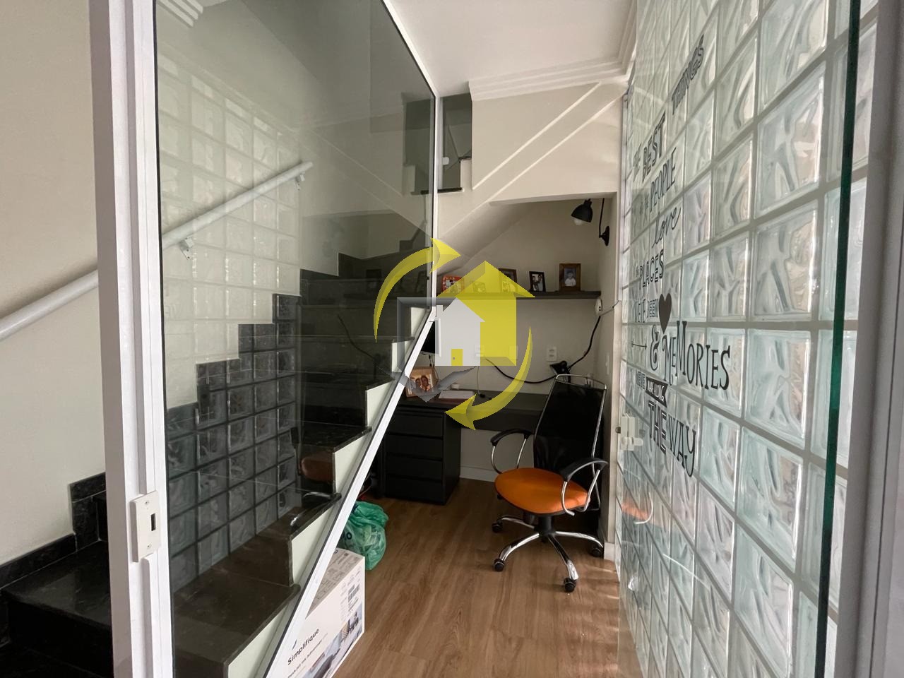 Sobrado à venda com 4 quartos, 200m² - Foto 3