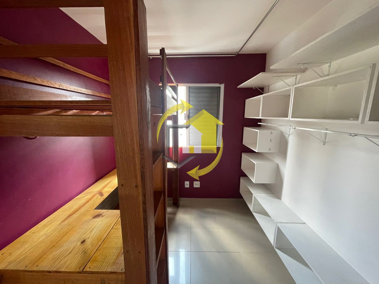 Apartamento à venda com 2 quartos, 55m² - Foto 4