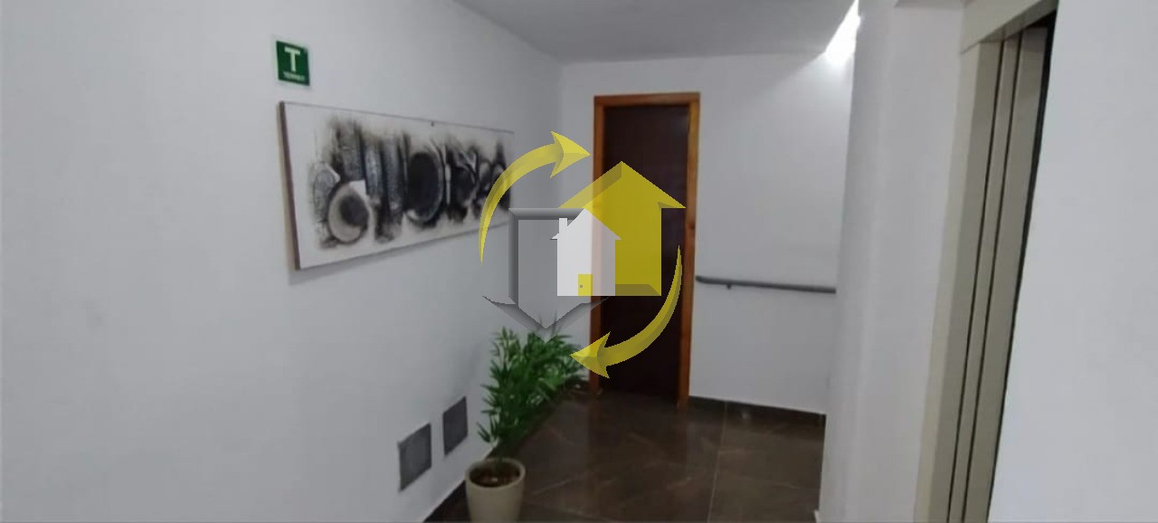 Apartamento à venda com 2 quartos, 37m² - Foto 3