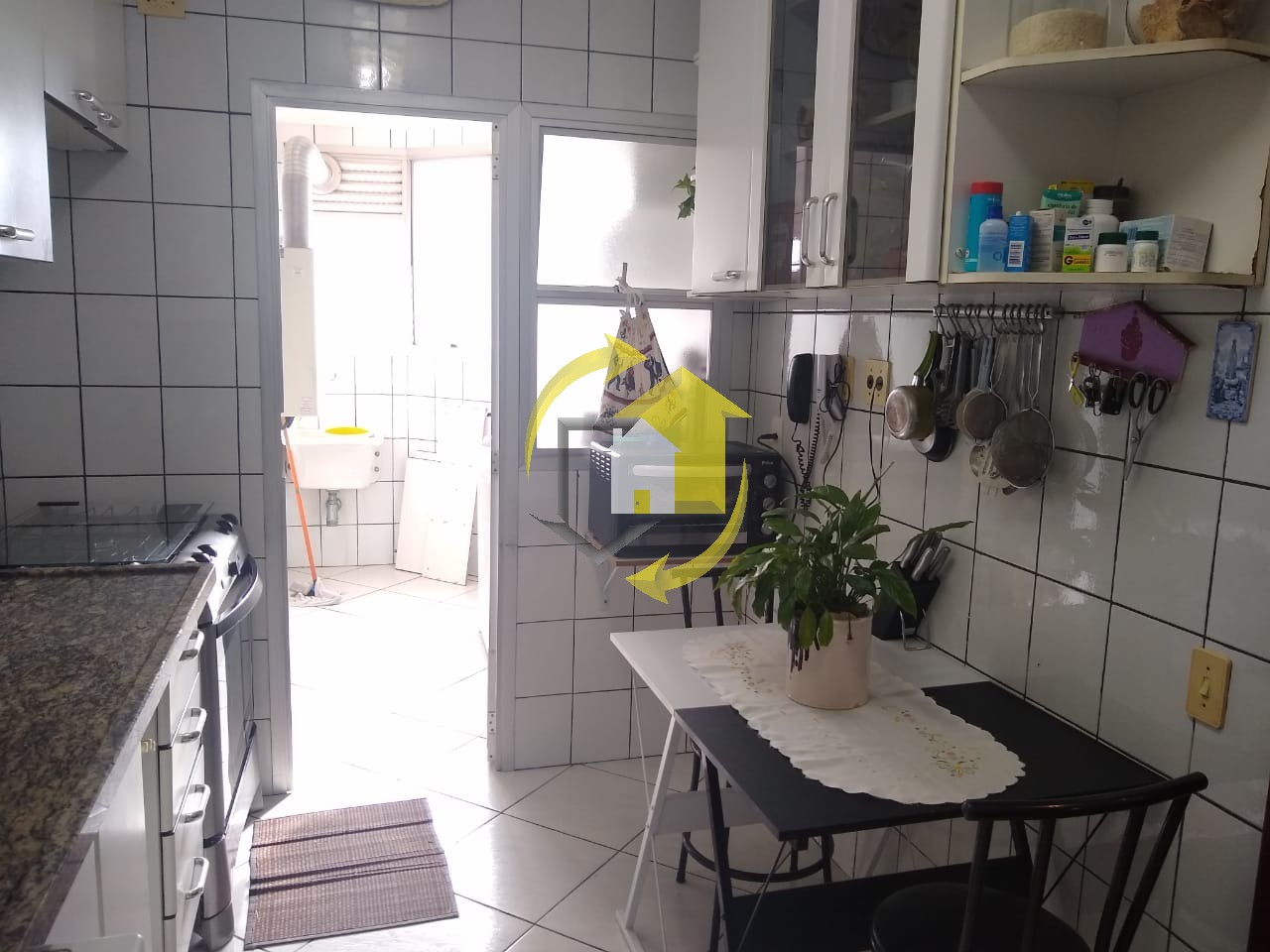 Apartamento à venda com 3 quartos, 107m² - Foto 11